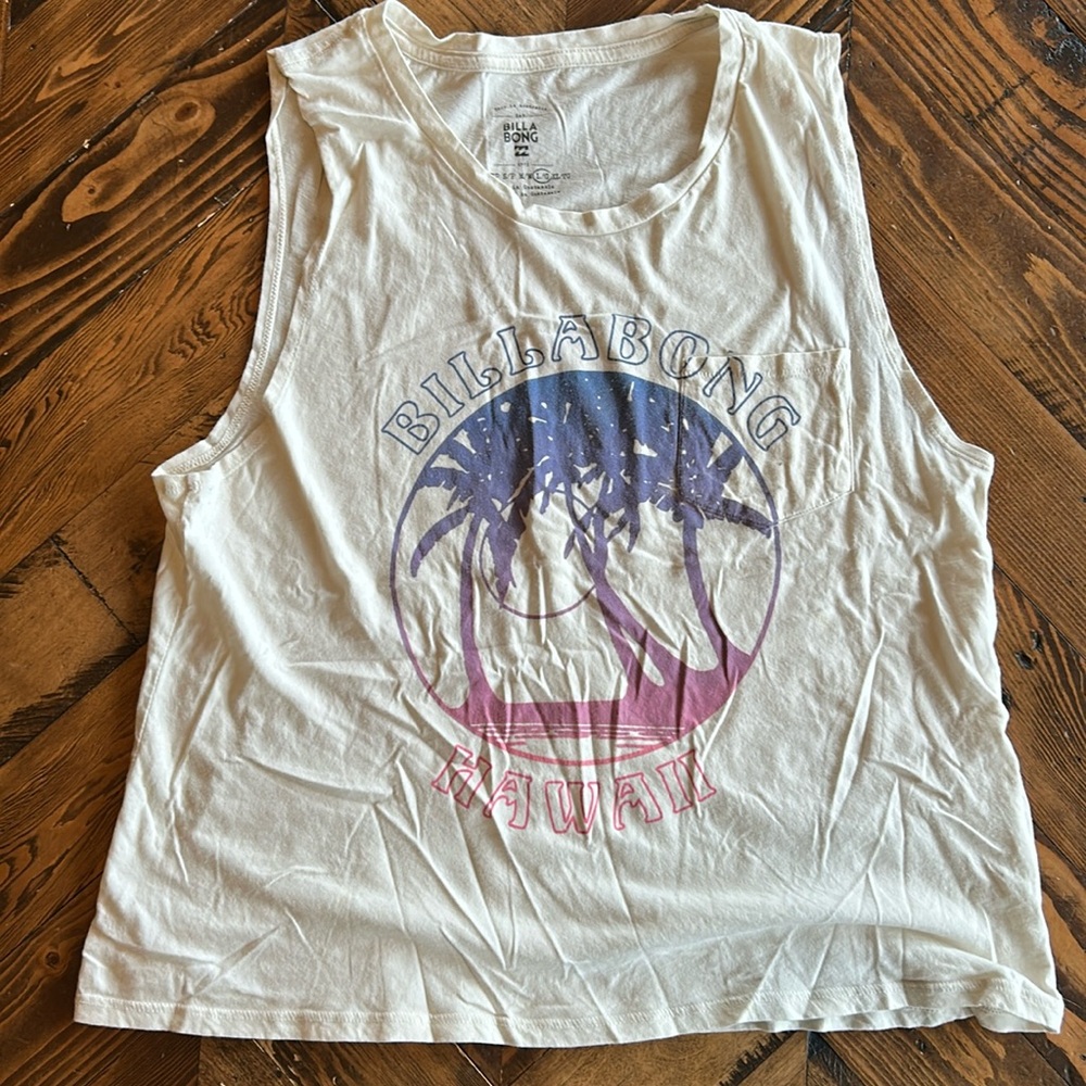 Women’s Billabong tank - size large
